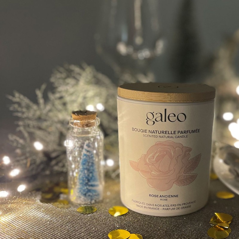 Natural scented candle Rose