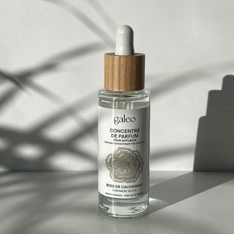 Cashmere Wood perfume concentrate