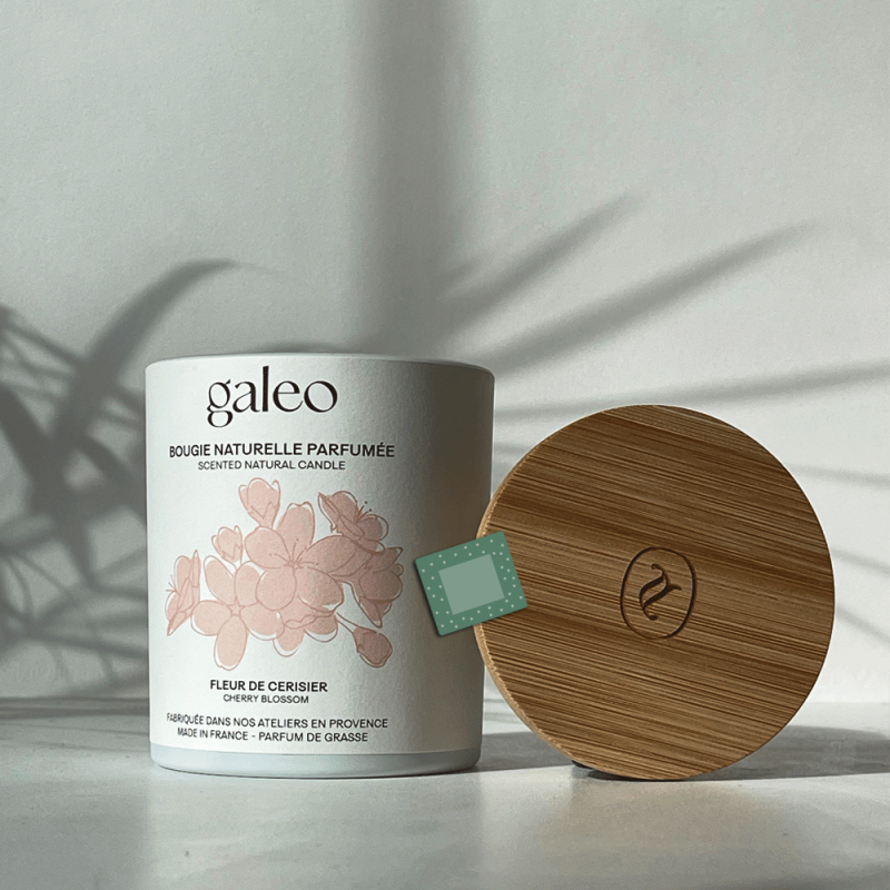 Cherry Blossom natural scented candle - imperfect